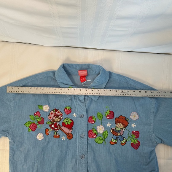 Strawberry Shortcake Embroidered Shacket Size Large BoxLunch Exclusive Corduroy - Picture 11 of 14
